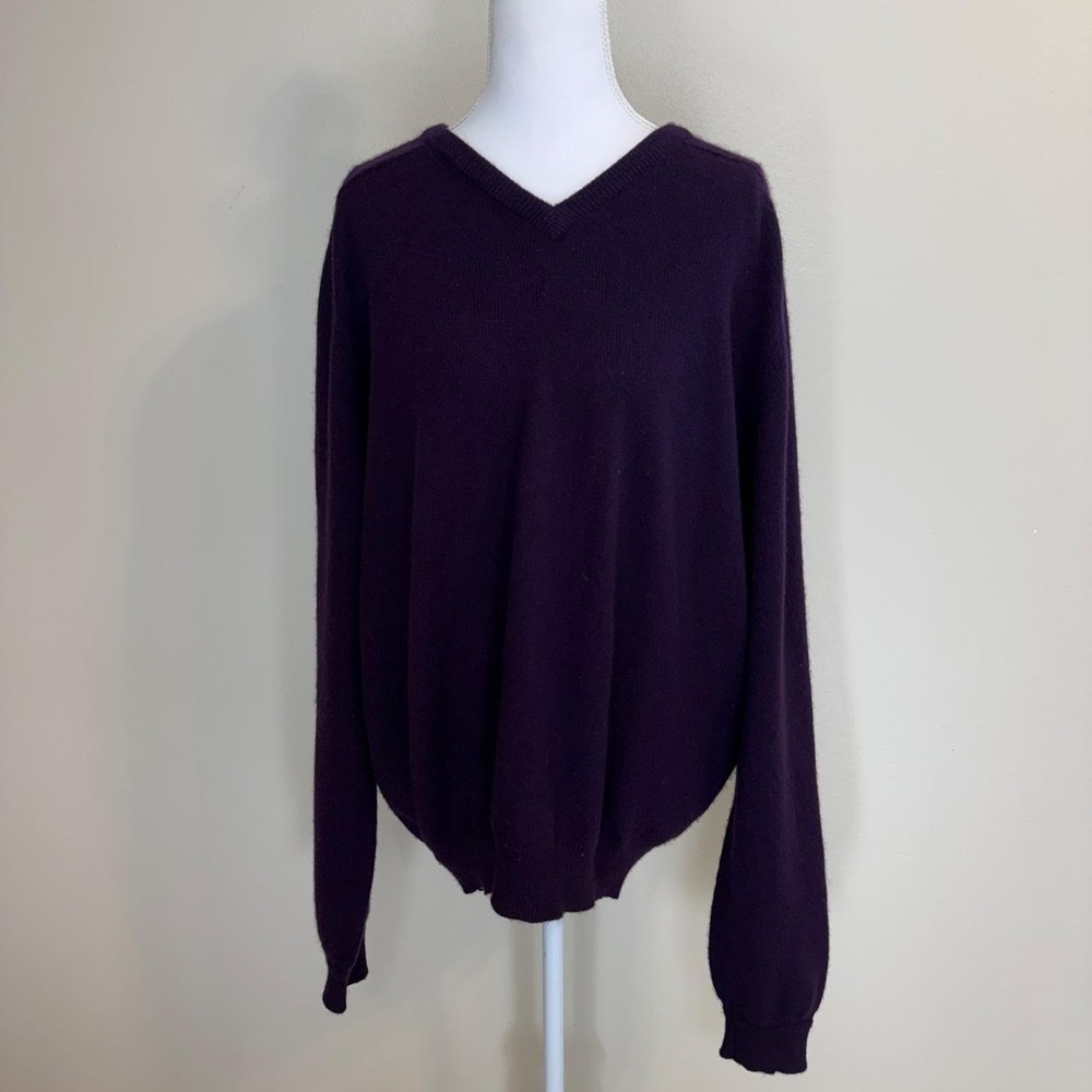 Saks Fifth Avenue 100% Cashmere Purple V-Neck Sweater Womens L Made in England